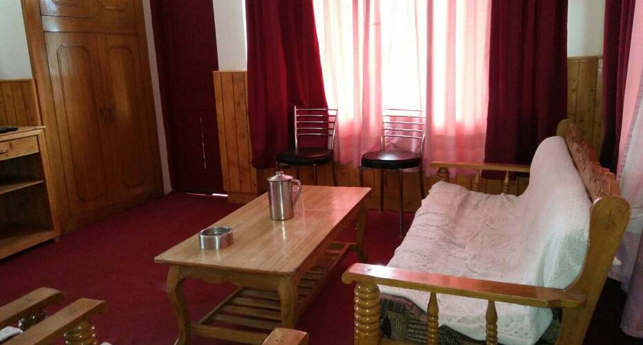Seraj Homestay, Manali 4