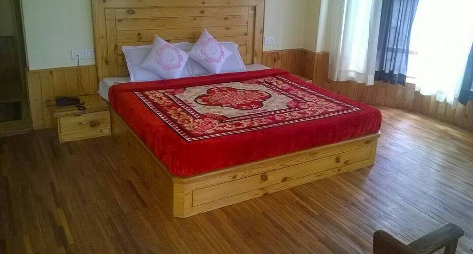 Radhika Cottage, Manali 5