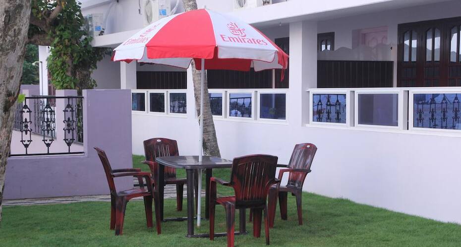 Alleppey Holiday Beach Resort, Alleppey 5