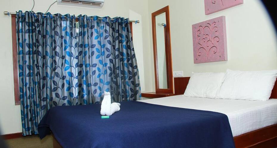 Kera houseboat 2 ROOM, Alleppey 3