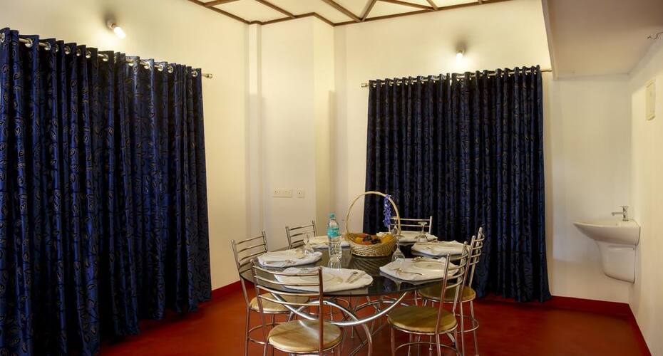 Marari White Home, Alleppey 4