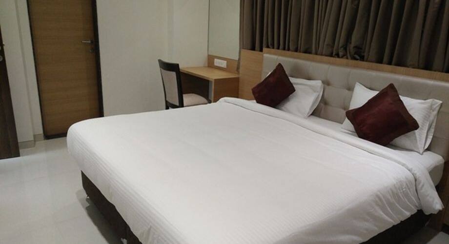 Apartment Hotel Andheri West, Mumbai 3