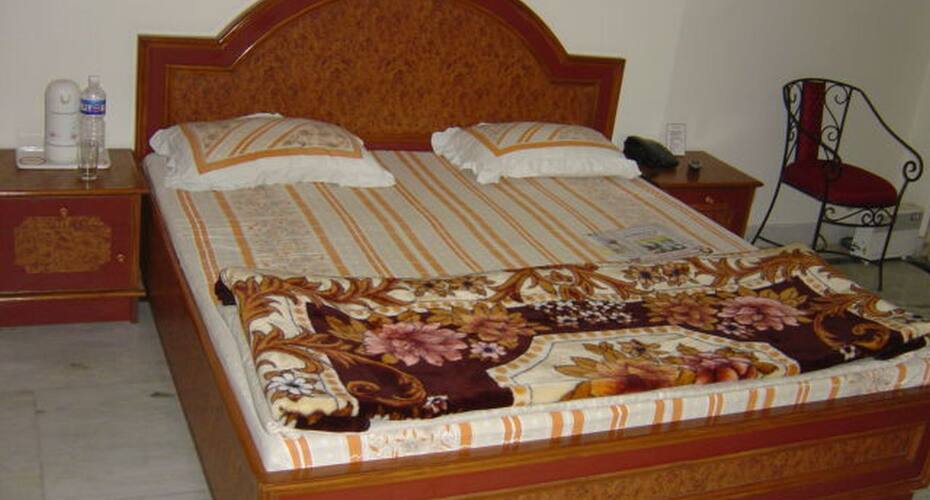Pamposh Guest House, Gurgaon 1