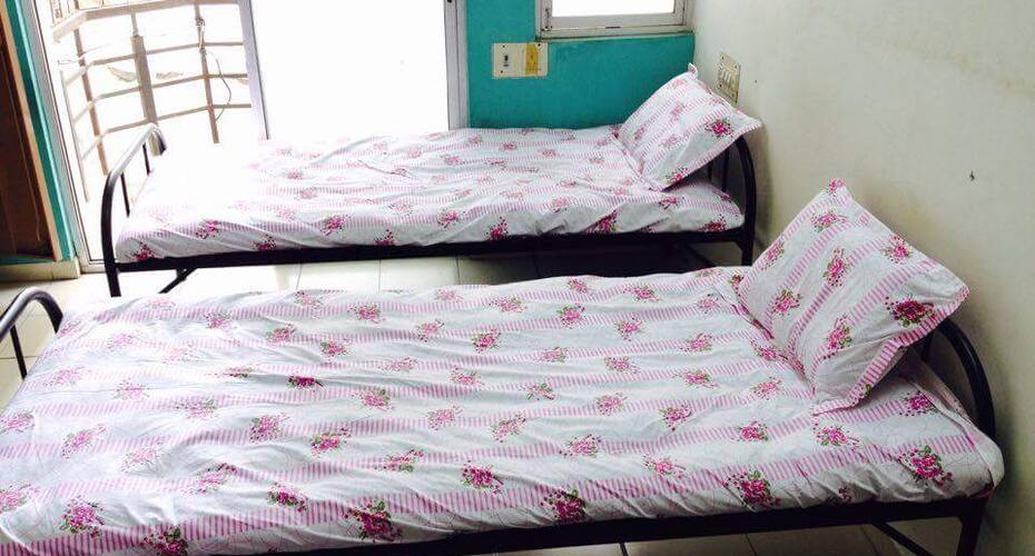 Nap Rooms Guest House, Vadodara 3