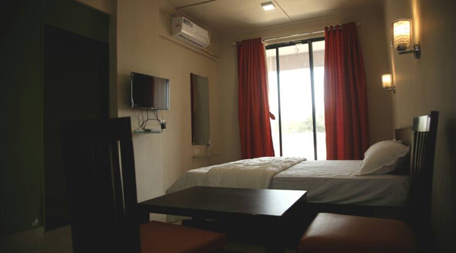 Hotel Elite Inn, Lonavala 1