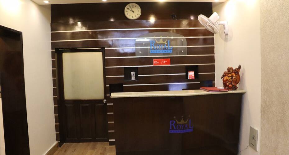 Hotel Royal Residency, Gurgaon 2