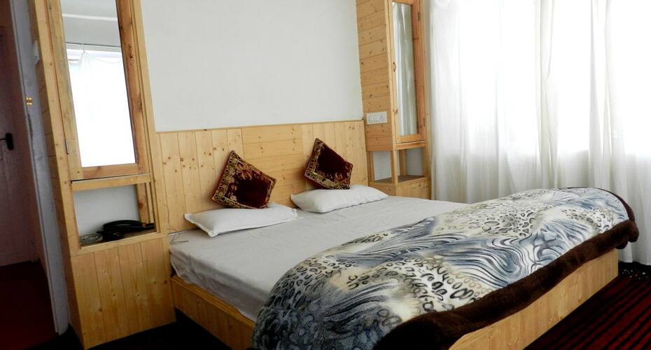 Hotel Green Hills, Pahalgam 5