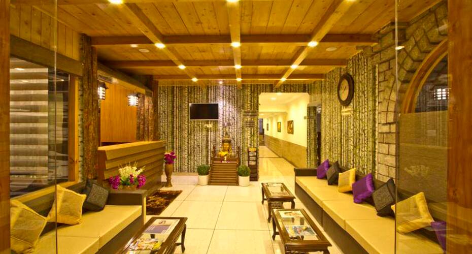 Hotel Holiday Heaven, Manali 5