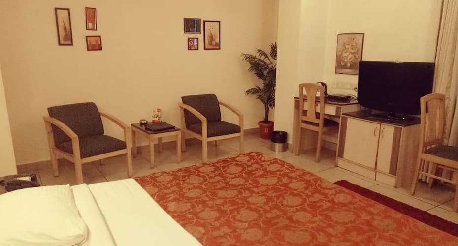 Hotel Komfort Terraces, Bangalore 4