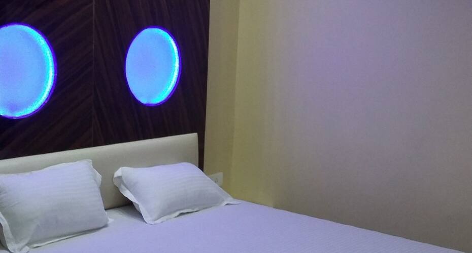 Hotel Crystal International, Dhanbad 2