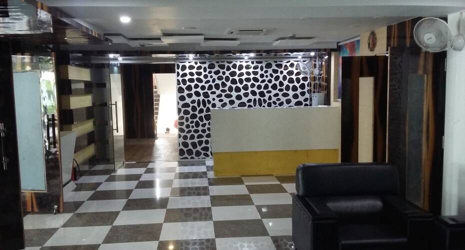 Hotel Crystal International, Dhanbad 4