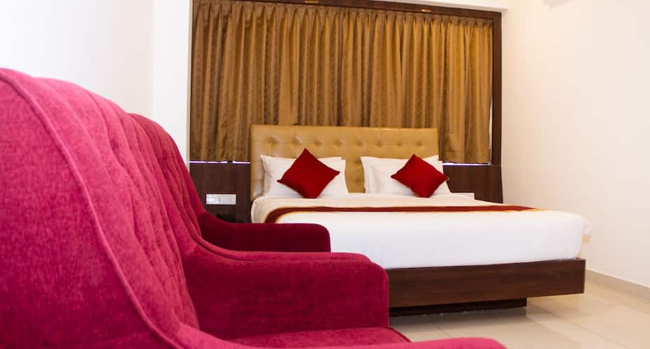 Golden Amulya Rest Wings, Bangalore 3