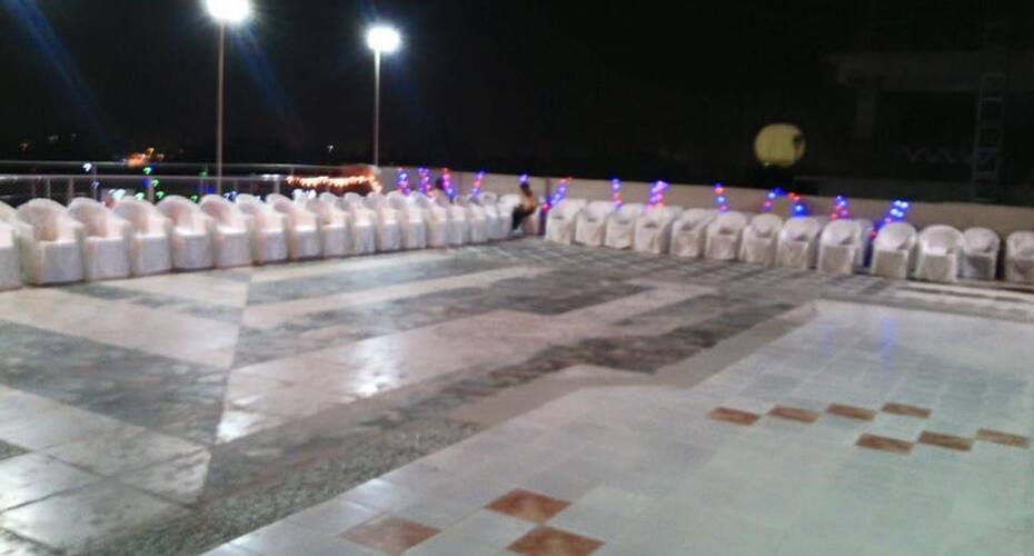 Hotel Kalinga Lake View, Ahmedabad 3