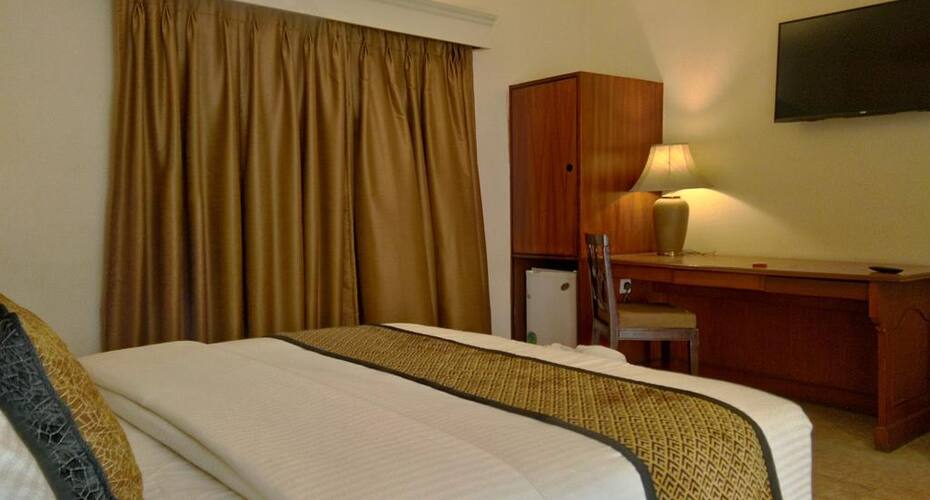 Dayal Lodge - A Boutique Hotel, Agra 3