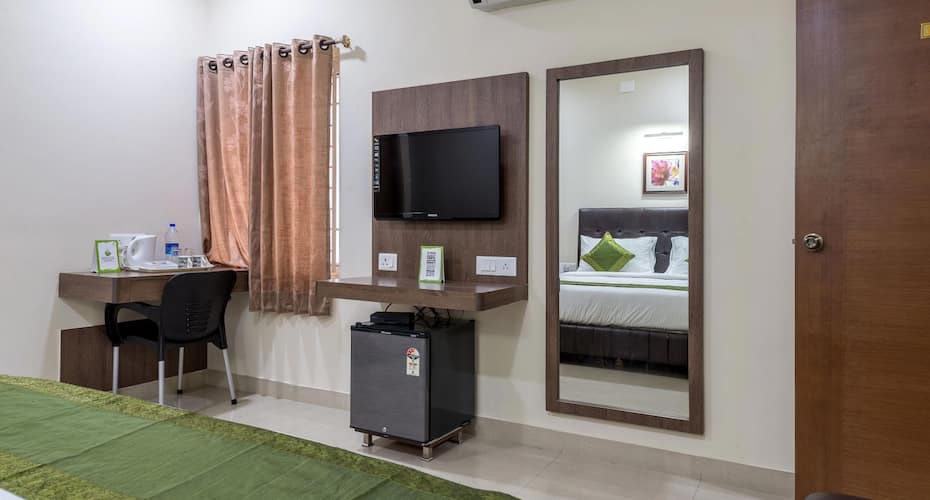 Treebo Mount Kailash Suites Hotel, Chennai, India - overview