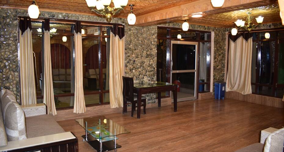 Hotel Divine Inn, Sonamarg 4