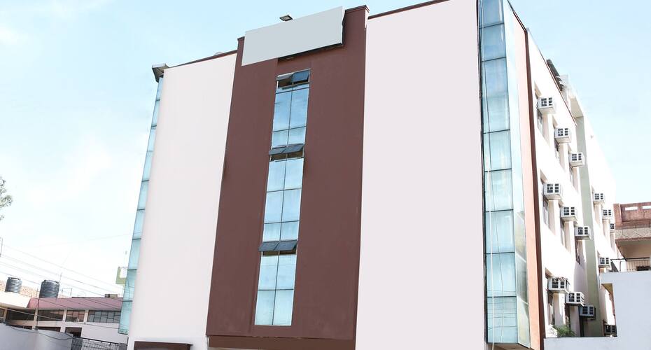 Hotel K.K. Residency, Chandigarh 1