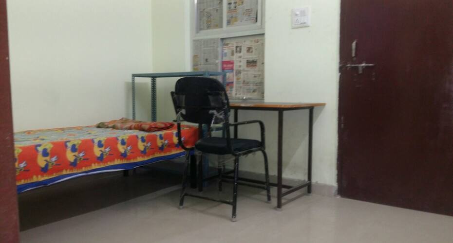 Tripathi Pg Lauj Guest House, Kota 5