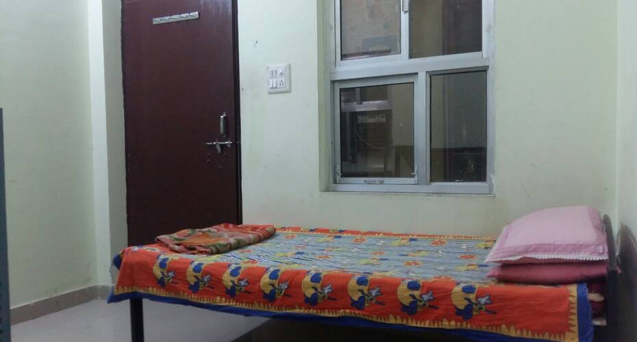 Tripathi Pg Lauj Guest House, Kota 1
