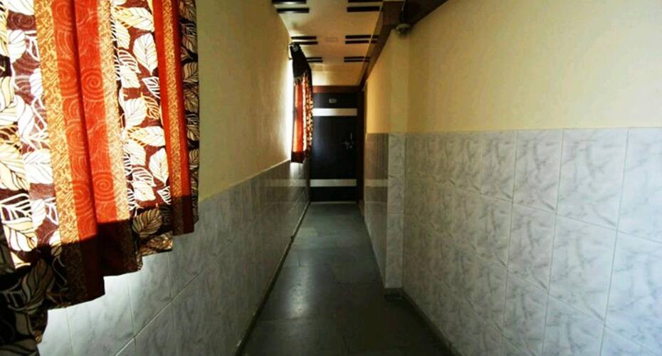 Hotel Prince Palace, Ahmedabad 2