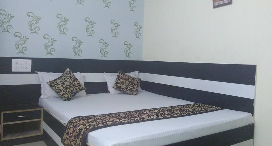 Hotel Prince Palace, Ahmedabad 3
