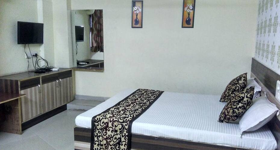 Hotel Prince Palace, Ahmedabad 4
