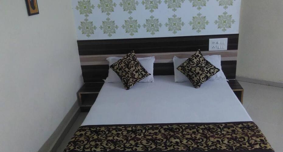 Hotel Prince Palace, Ahmedabad 5