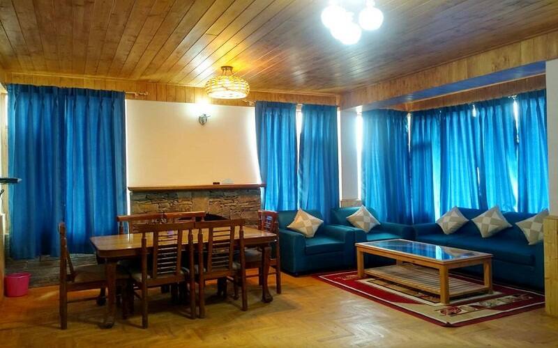 The Explorers Inn, Manali 3