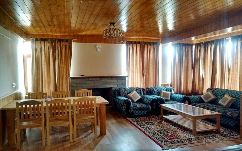 The Explorers Inn, Manali 4