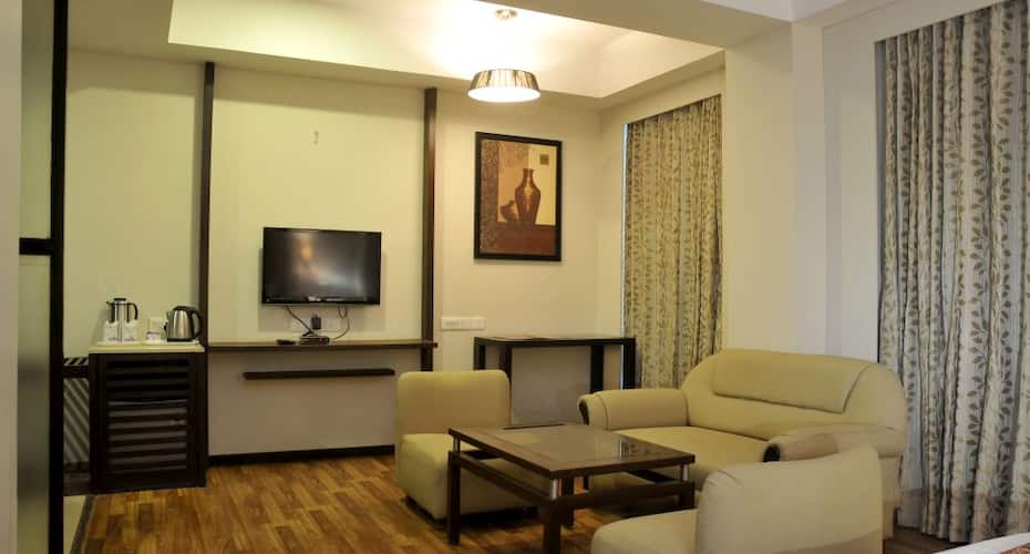 The Grand Eden, Ahmedabad 4