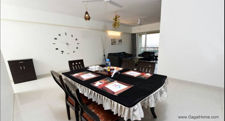 2 Bedroom Service Apartment In Borivali East, Mumbai 4