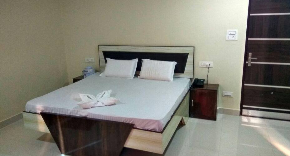 Hotel Sukh Sagar, Gwalior 4