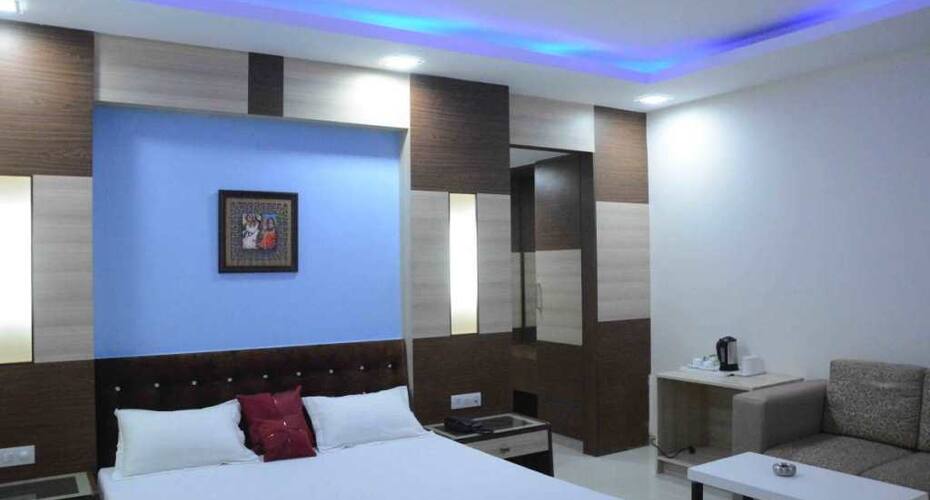 Hotel Kunwer Palace, Jhansi 5