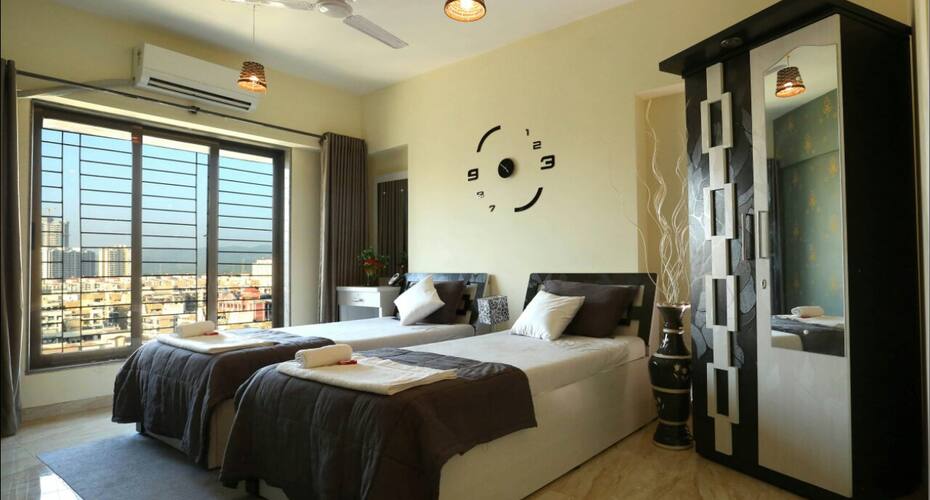 Presidential suite (4 BHK)  in kandivali, Mumbai 3