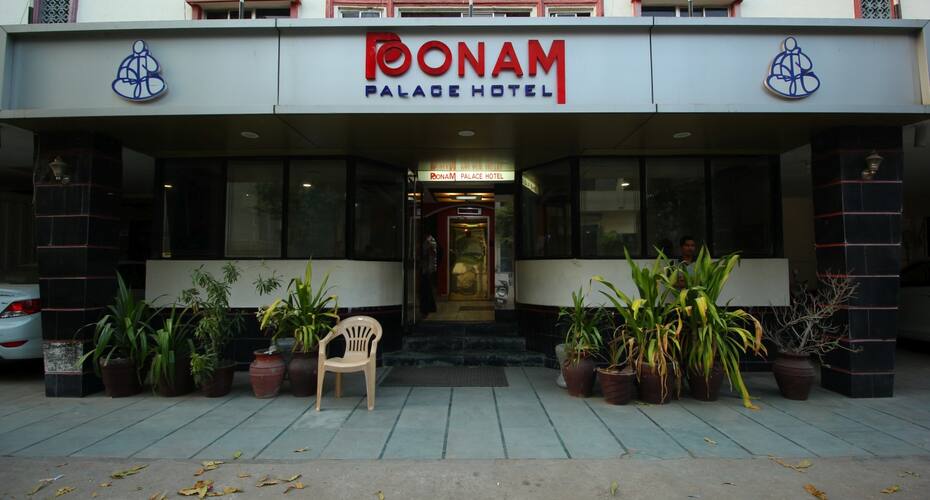 Hotel Poonam Palace, Ahmedabad 2