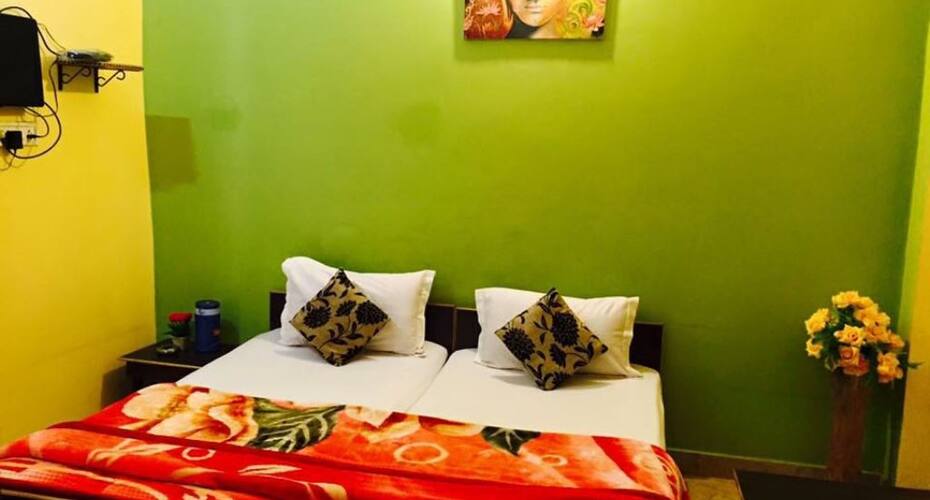 Hotel Aanvi Palace, Varanasi 5
