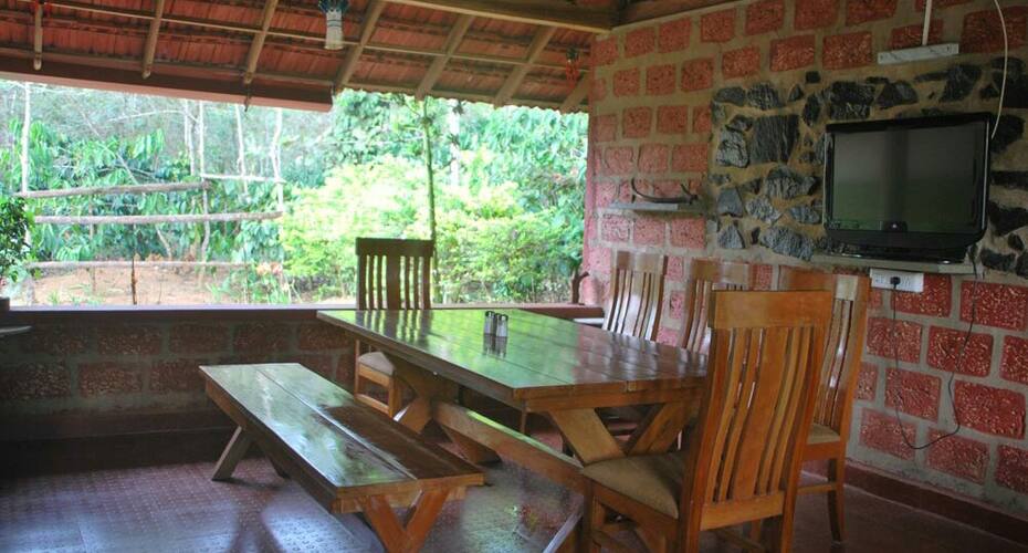 Island Homestay, Madikeri 2