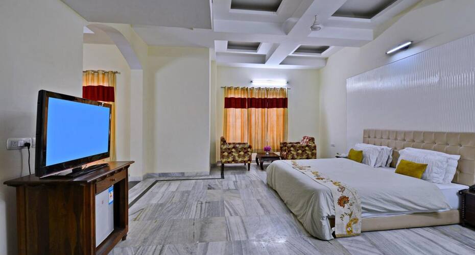Motel Gajraj Continental, Bahadurgarh 3
