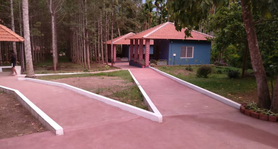 EKANTH HOLIDAY HOME, Madikeri 4