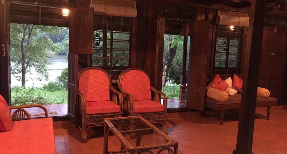 The Periyar River Lodge, Kochi 4