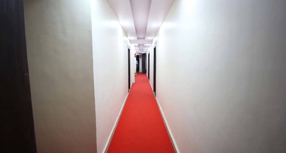 Hotel Raj Palace, Ahmedabad 2