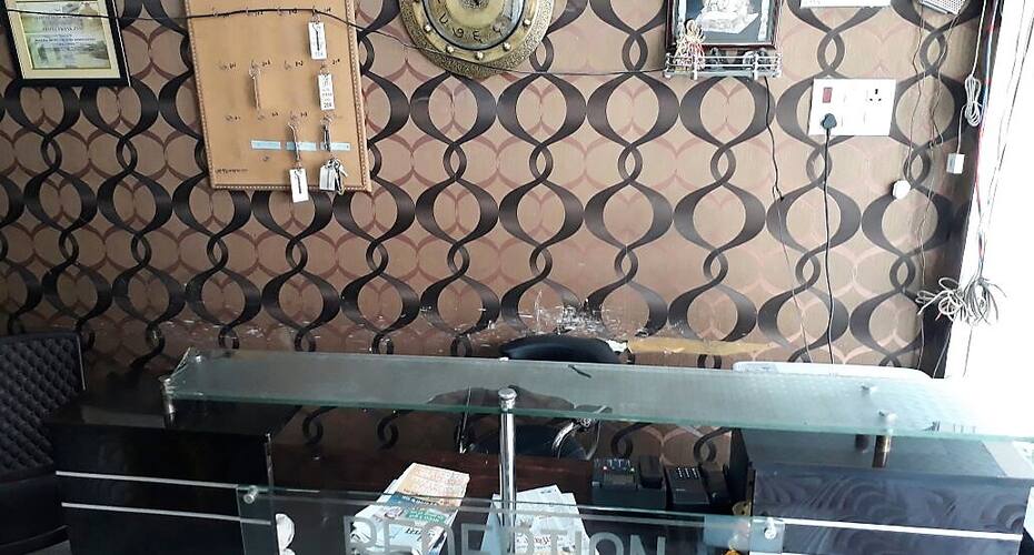 Hotel Frank Inn, Ghaziabad 1