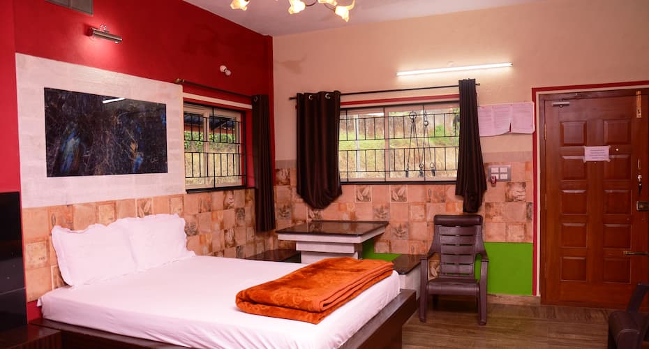 Thelma Studios-premium, Family-only B&b Homestay (studio Two) With Free Wi-fi ., Madikeri 3