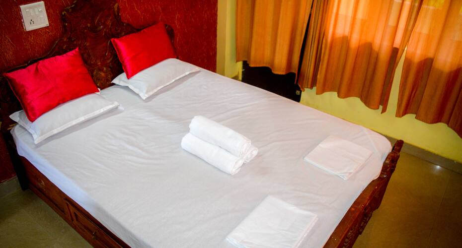 Luxury 1 BHK Private Suite by trip4goa, Goa 2