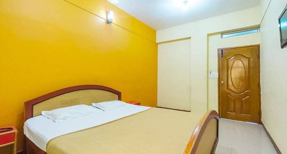 Hotel Sri Guruprasad, Chamarajanagar 5