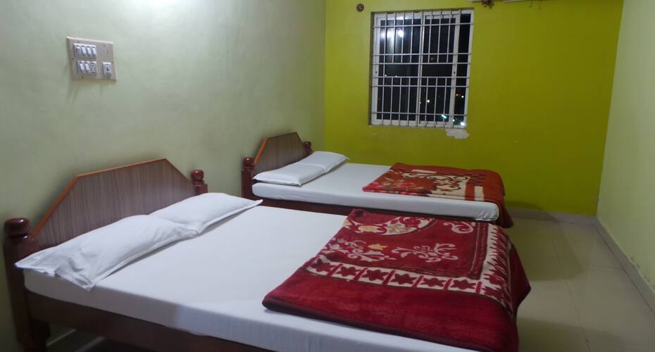 Yasahswini Residency, Mysore 3
