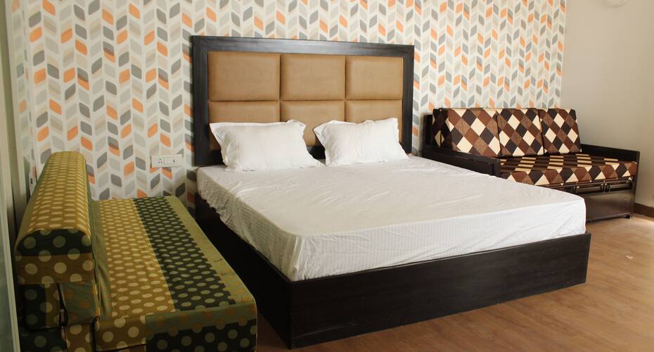 Arena dcorbiz pool / holiday home / villa, Lucknow 5