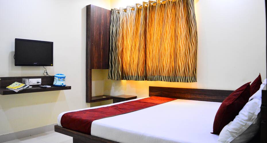 Hotel Keshar Laxmi (Near Mahakal Temple), Ujjain 4