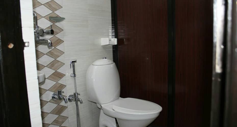 Entire 2 bhk furnished apartment, Goa 5