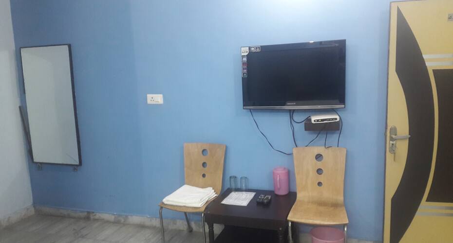 FabHotel Royal Palace Ghaziabad, Ghaziabad 2